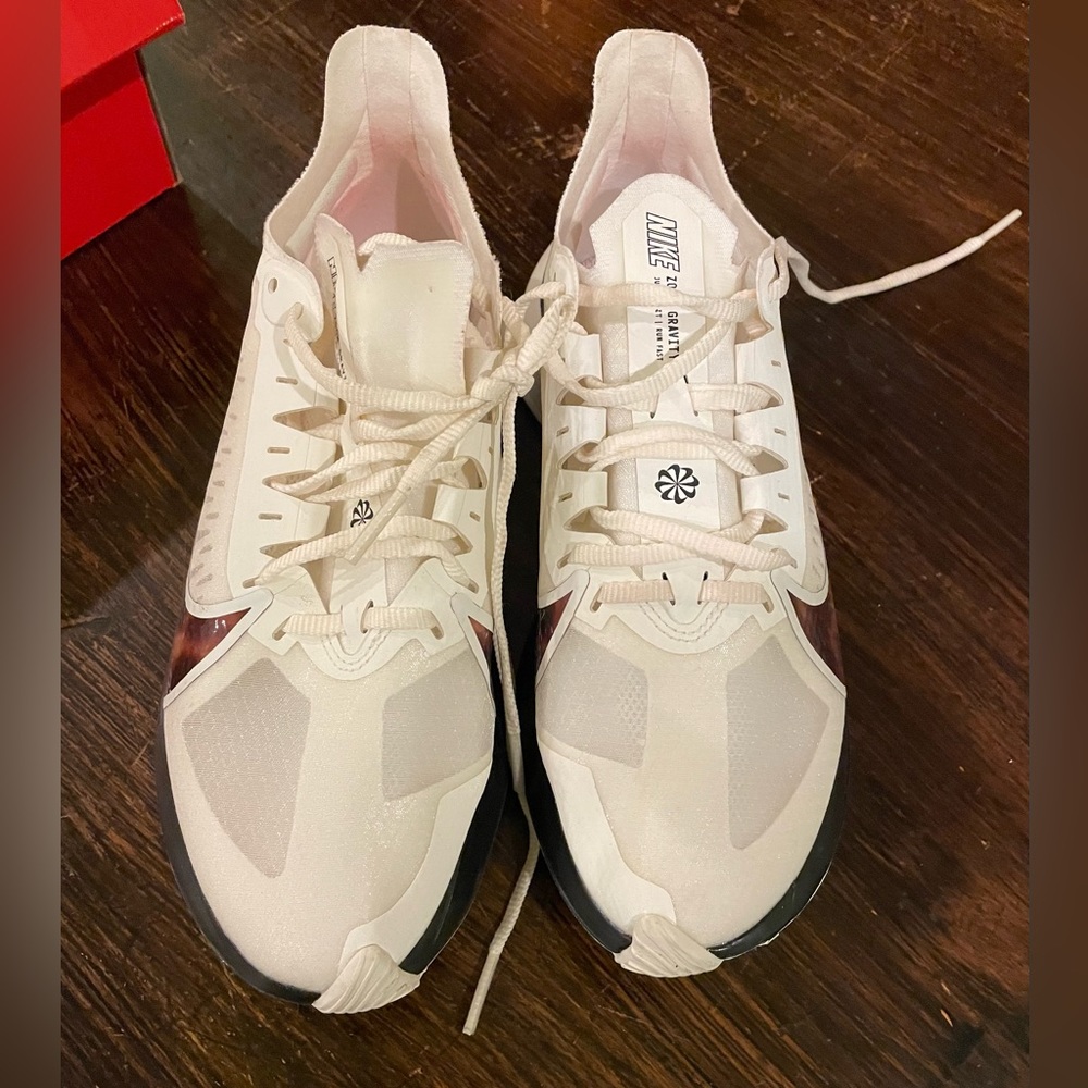 Nike Vista Women Sneakers